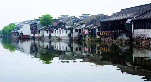 神秘的机场